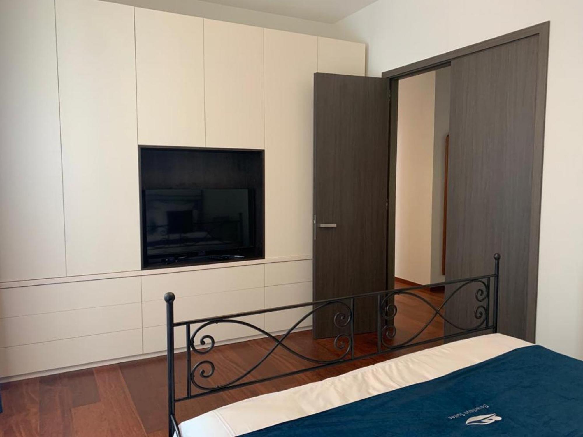 Botanique Suites Airbnb, Антверпен Екстериор снимка