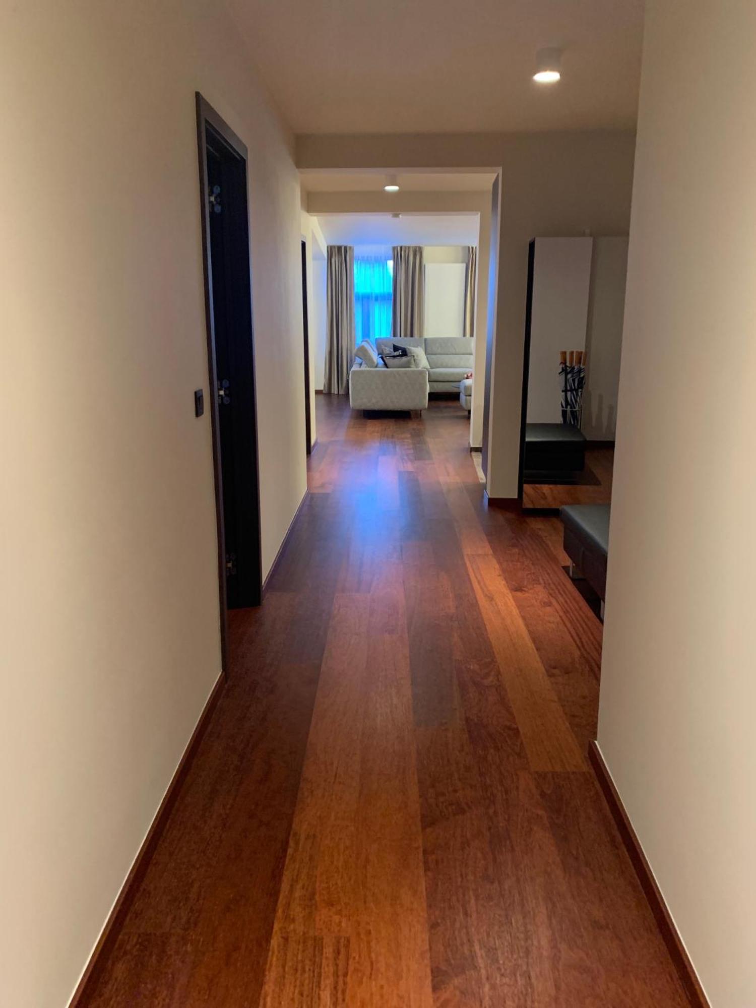 Botanique Suites Airbnb, Антверпен Стая снимка